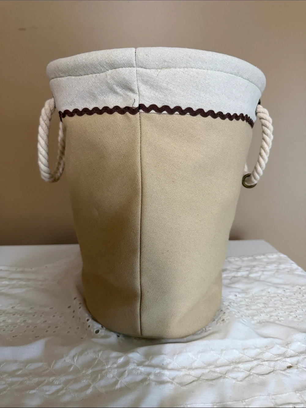 Canvas 'Rise and Shine' Beige Storage Bin with Rope Handles